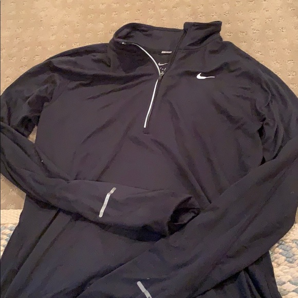 Nike quarter zip - Picture 2 of 2